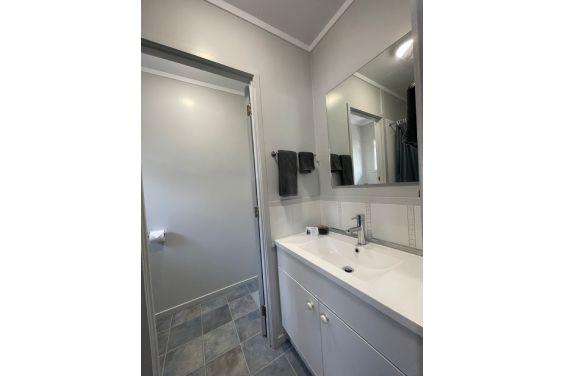 Family Studio Unit bathroom